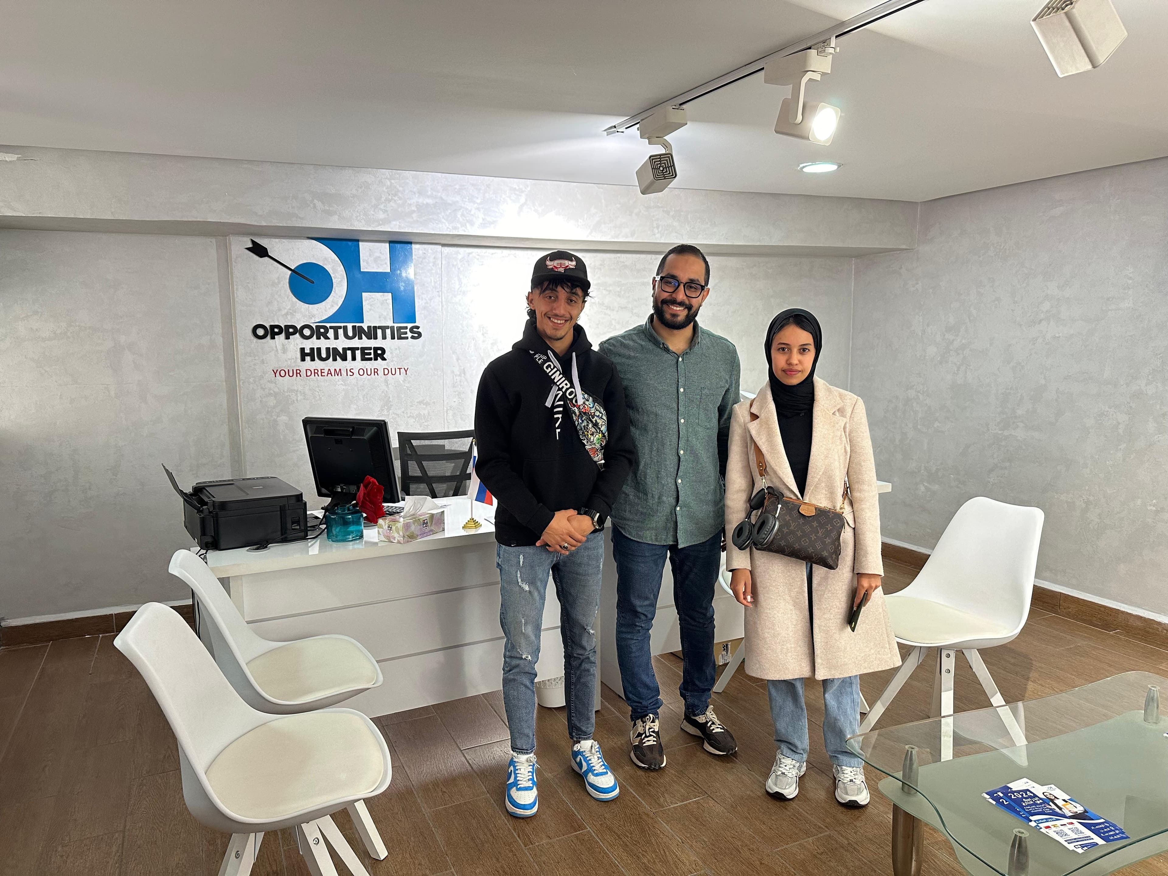 Étudiant 6 parti avec OpportunitiesHunter